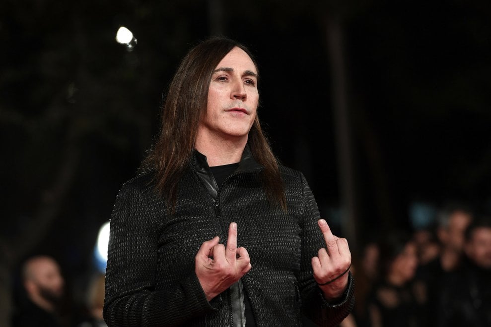 Asia Argento sul red carpet con Manuel Agnelli