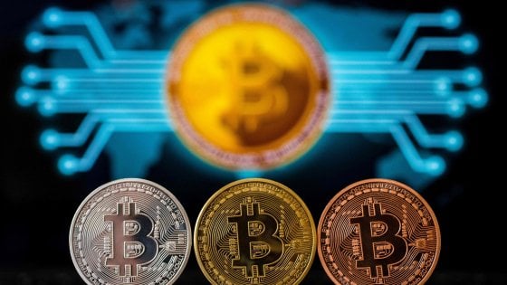 Dieci anni di Bitcoin: così nacque la criptomoneta