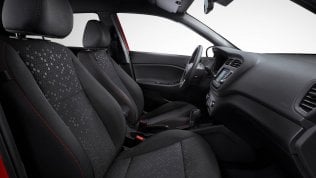 Hyundai i20, interni - Foto