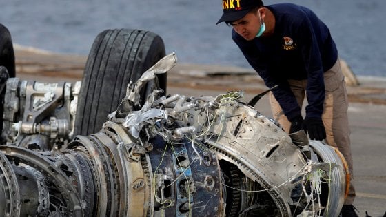 Il pilota provò a salvare l'aereo: il computer di bordo potrebbe aver ...