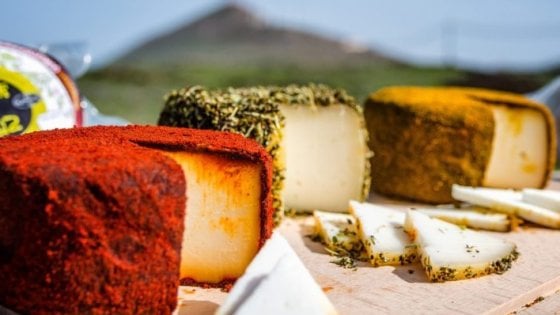 Com’è buono quel pesce che sa di vento e di sole: a Lanzarote per scoprire la gastronomia delle Canarie