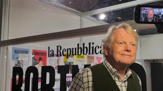 Dobbs, il 'padre' di House of card', processa il potere: "Non scrivo di politici buoni" - <a href="https://www.youtube.com/watch?v=C44A1DxCE8U&amp;ref=RHPPBT-BS-I0-C12-P8-S2.3-T1"><strong>Video<br /></strong> </a>
