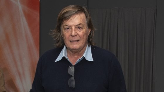 Gaffe di Panatta su Sau: "Si è infilato come un sorcio". Il ...