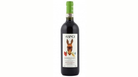 Carussin: dal porta a porta alle vendite all'estero, la storia di un asinello che ama il vino