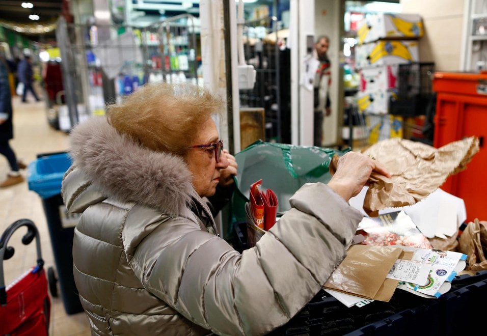 La signora del riciclo fai-da-te