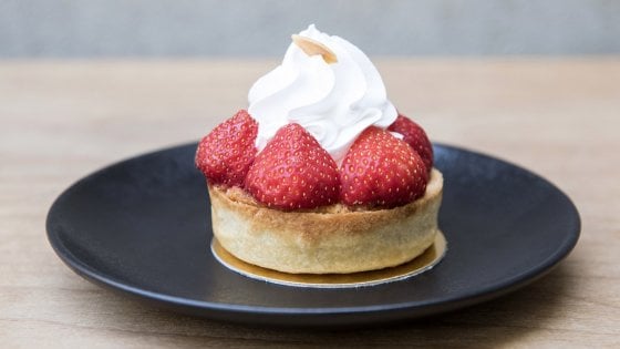 &nbsp;Zoi, atelier di pasticceria vegana, &egrave; uno dei 10 laboratori de La Commune