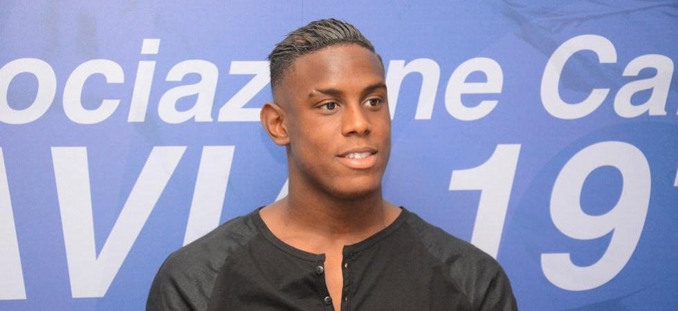 Spintone all'arbitro, 7 giornate al fratello di Balotelli