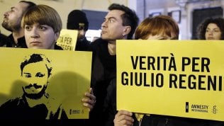 <a href="https://rep.repubblica.it/pwa/generale/2019/01/23/news/regeni-217306518/" class="rep-small"><strong>Esclusivo</strong> &ldquo;Cos&igrave; abbiamo spiato Regeni&rdquo;: ecco i verbali che inchiodano i servizi segreti egiziani</a>