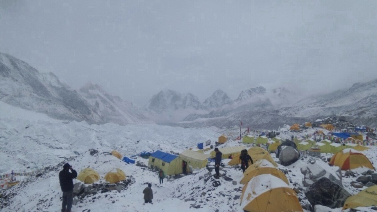 Lo Stato Che Condivide L Everest Con La Cina