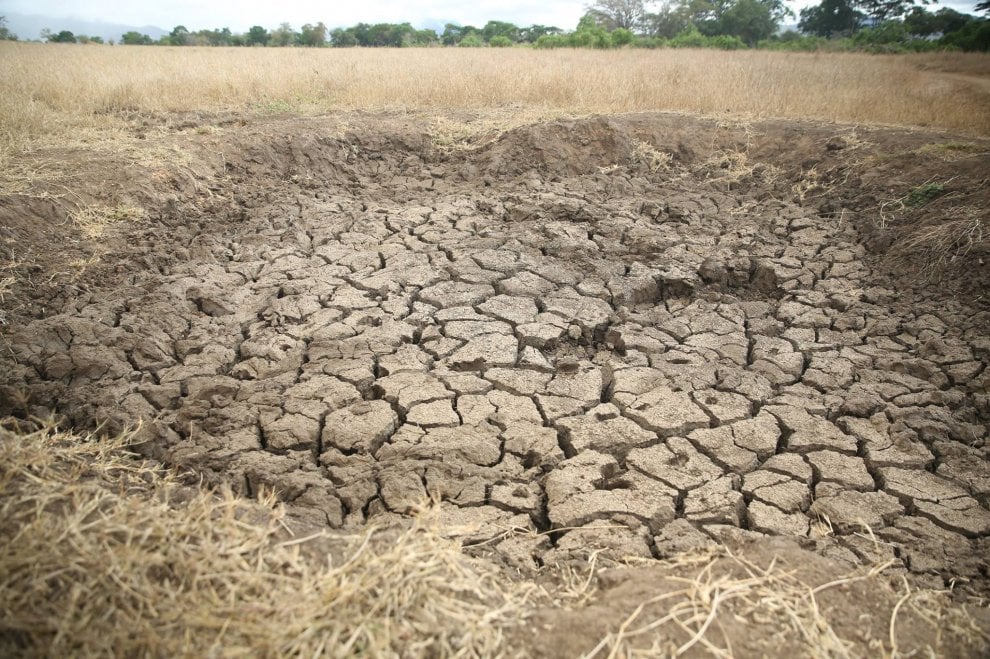 "Con il mio camion porto l'acqua dove non c'è più"