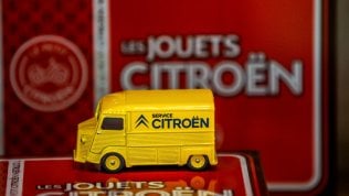 Citro&euml;n, che show per il centenario a Retromobile