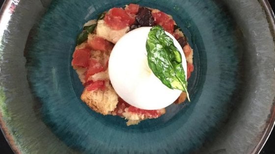 &nbsp;La mozzarella, nel nuovo menu di Giuseppe Gaglione, presente anche nella prima cena evento