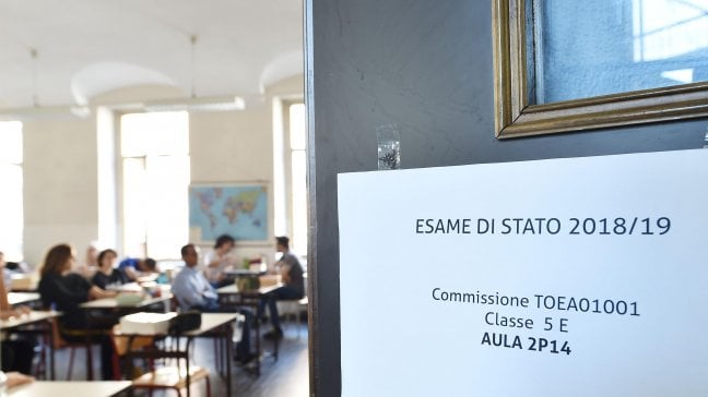 L'eredit&agrave; del '900, Ungaretti, Dalla Chiesa e Sciascia: la prima prova della maturit&agrave; dei nati nell'anno 2000<br /><a class="Articolo" href="https://puntoitalia.online/dossier/scuola/esame-maturita-2019/2019/06/19/news/le_tracce_della_prima_prova_della_maturita_2019-229135943/"><strong>Il testo completo delle 7 tracce<br /></strong></a>