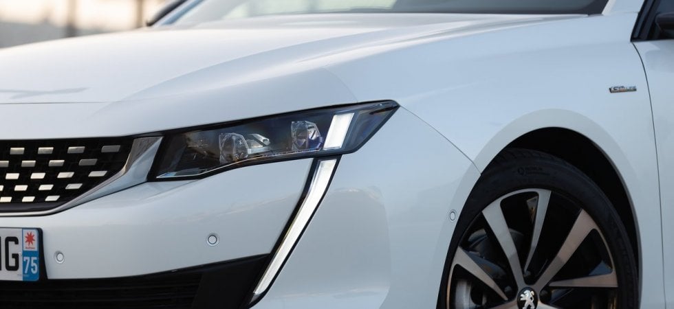 Peugeot 508 Sw, rivoluzionati i codici stilistici tradizionali