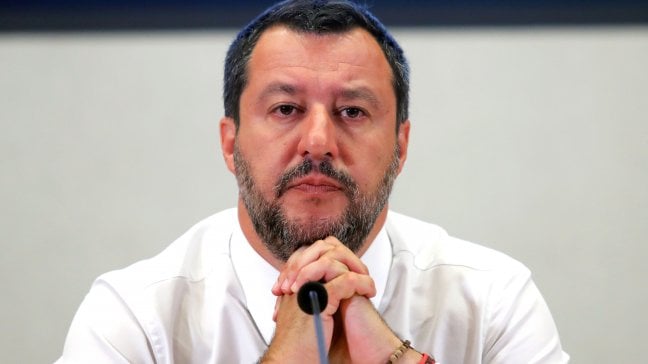 Caso Savoini, la paura di Salvini leader braccato