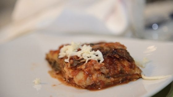 La parmigiana di melanzane (foto Vincenzo Pellino)