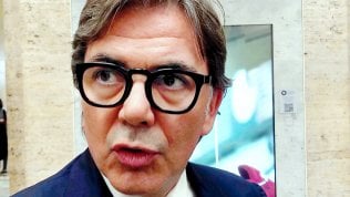 <a href="https://rep.repubblica.it/pwa/intervista/2019/07/18/news/_meranda_trattava_per_la_banca_da_gennaio_ha_fatto_di_testa_sua_-231519398/" fck_savedurl="">&ldquo;Meranda trattava per la banca. Da gennaio ha fatto di testa sua&rdquo; <br /></a>