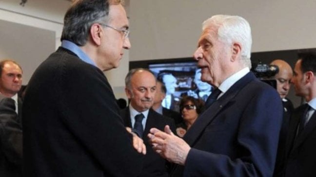 <a href="https://rep.repubblica.it/pwa/intervista/2018/07/25/news/gabetti_ascoltava_i_consigli_e_poi_li_mescolava_con_le_sue_idee_-202667995/" fck_savedurl="">Gabetti: "Ascoltava i consigli e poi li mescolava con le sue idee"<br /></a>