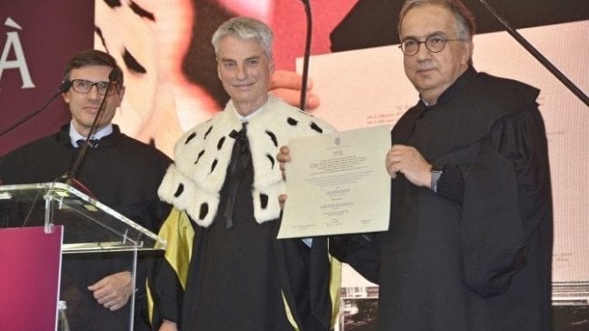 <a href="https://rep.repubblica.it/pwa/generale/2019/07/24/news/sergio_marchionne_e_quella_lezione_ai_ragazzi_del_futuro_qualunque_convinzione_abbiate_oggi_per_quanto_forte_sia_rimanet-231694376/" fck_savedurl="">Quei discorsi ai ragazzi del futuro: "Qualunque convinzione abbiate oggi, per quanto forte sia, rimanete comunque aperti a cambiare voi stessi" <br /></a>