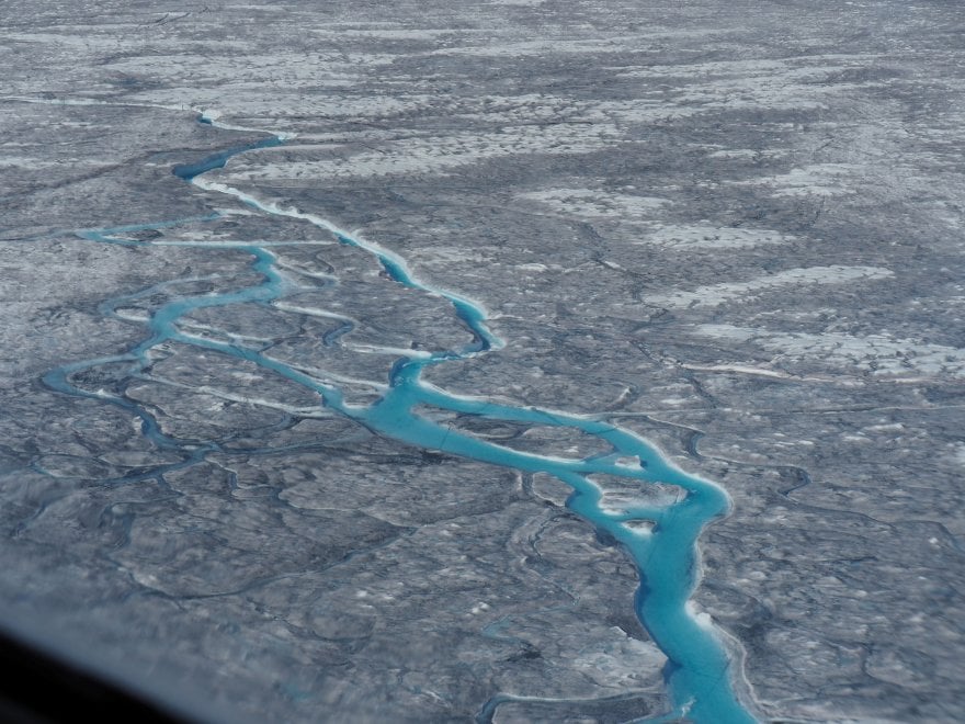 Groenlandia: arriva l'ondata di caldo dall'Europa: lo scioglimento dei ghiacci è impressionante