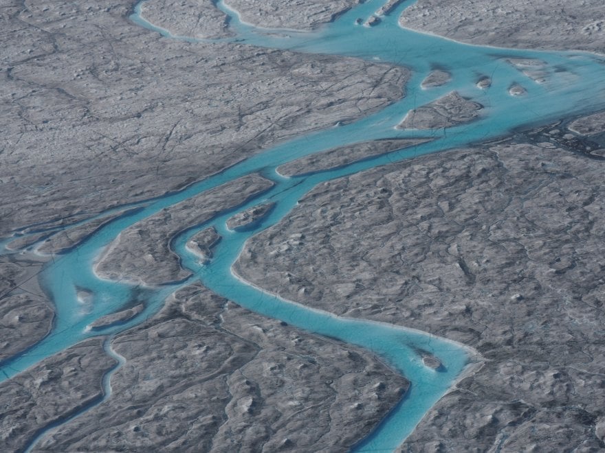Groenlandia: arriva l'ondata di caldo dall'Europa: lo scioglimento dei ghiacci è impressionante