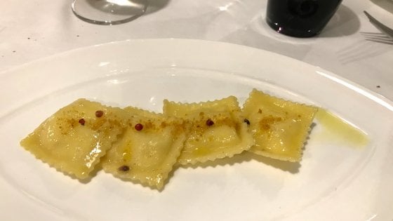 &nbsp;Ravioli di formaggio podolico e bottarga di lesina
