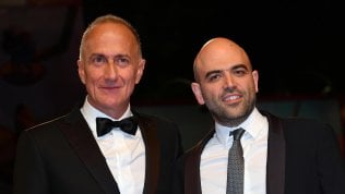 Saviano: "'ZeroZeroZero' non &egrave; una serie sul narcotraffico ma sul potere" <a href="https://video.repubblica.it/dossier/venezia-76-mostra-cinematografica/venezia-76-roberto-saviano-non-ho-molte-speranze-in-questo-nuovo-governo-manca-un-idea-sul-sud/343016/343606" fck_savedurl=""><strong>&middot; videointervista</strong></a>