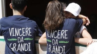 <a href="https://puntoitalia.online/dossier/sport/la-partita-della-vita/2019/09/16/news/_vincere_da_grandi_progetto_coni-lottomatica_quando_lo_sport_si_schiera_con_i_piu_deboli-235853252/" fck_savedurl=""><strong>&ldquo;Vincere da Grandi"</strong> si schiera con i pi&ugrave; deboli&rdquo;</a>