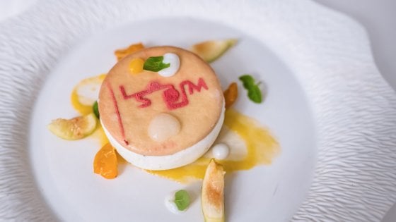E gli chef, per una volta, non cucinano: "Cari critici, non parlate solo dei piatti"