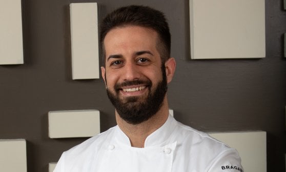 Andrea Pasqualucci, chef del ristorante Moma. Foto di Alberto Blasetti