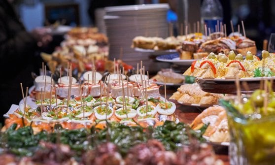 Assortimento di Pinxtos a San Sebastian-Donostia