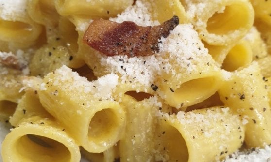 I mezzi rigatoni alla carbonara