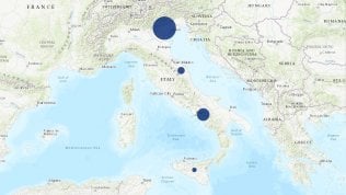 <a href="http://esriitaliatm.maps.arcgis.com/apps/InteractiveLegend/index.html?appid=dbb95fbe1287485799ba9ff882e9a381">Mari d'Italia: ecco le coste pi&ugrave; inquinate d'Italia</a>