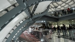 <a href="https://puntoitalia.online/dossier/cultura/piu-libri-piu-liberi-2019/2019/12/04/news/libri_senza_confini_e_scrittori_superstar-242568158/" class="Articolo">Libri senza confini</a>