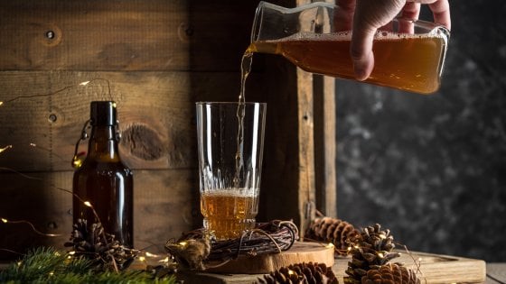 Cannella, cacao, mele arrostite: tutto il calore delle Birre di Natale