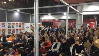 <a href="https://puntoitalia.online/dossier/cultura/piu-libri-piu-liberi-2019/2019/12/07/news/il_noir_la_politica_i_retroscena_del_giornalismo_da_non_perdere_a_piu_libri_piu_liberi_-242835659/" class="Articolo">Il noir, la politica, i retroscena del giornalismo: da Ezio Mauro a Enrico Deaglio</a>