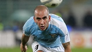 <a href="https://puntoitalia.online/dossier/sport/120-anni-di-lazio/2020/01/08/news/di_canio-244251845/">Paolo Di Canio da ex ragazzo della curva nord a simbolo controverso di trent'anni di Lazio</a>