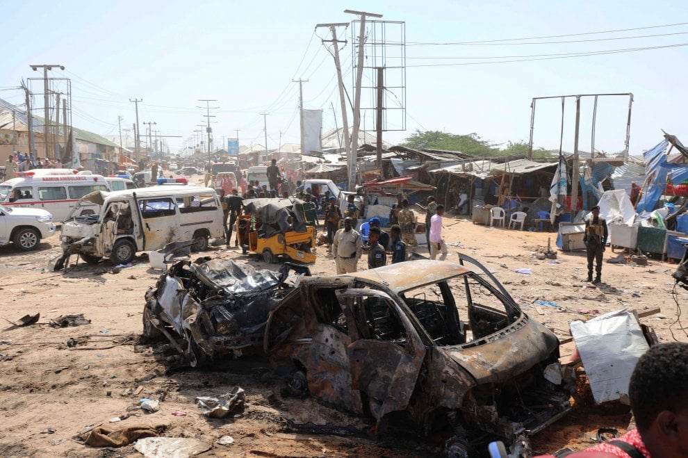 Somalia, attentato suicida: massacro a Mogadiscio
