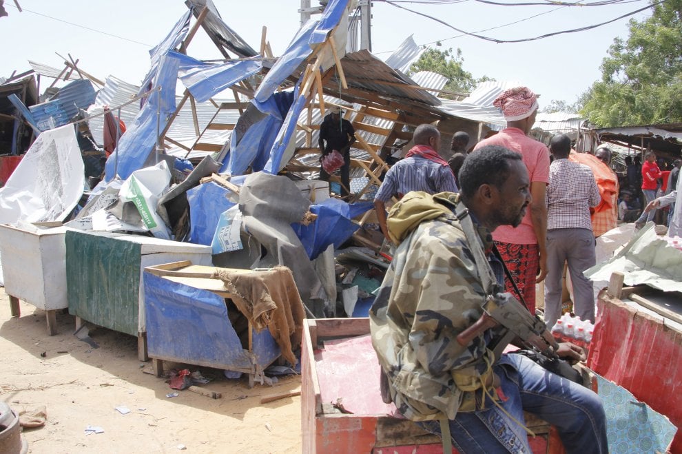 Somalia, attentato suicida: massacro a Mogadiscio