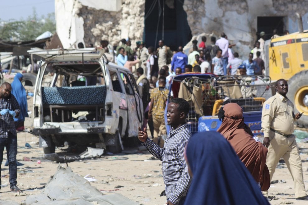 Somalia, attentato suicida: massacro a Mogadiscio