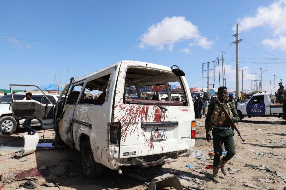 Somalia, attentato suicida: massacro a Mogadiscio