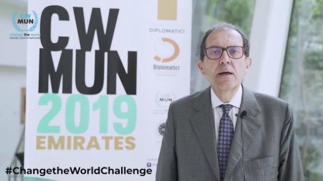 <a href="https://video.repubblica.it/dossier/cwmun/cwmun-salvatore-carrubba-l-importanza-della-partecipazione/352384/352958" fck_savedurl=""><strong>Salvatore Carrubba</strong><br />"L'importanza della partecipazione"</a>
