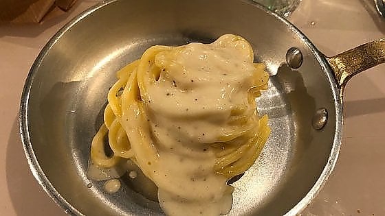 I tonnarelli cacio e pepe del ristorante Il Marchese, a Roma