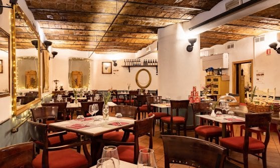 Una delle sale del ristorante Proloco Trastevere