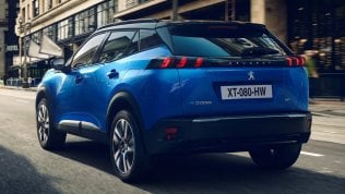 Peugeot e-2008 esterni