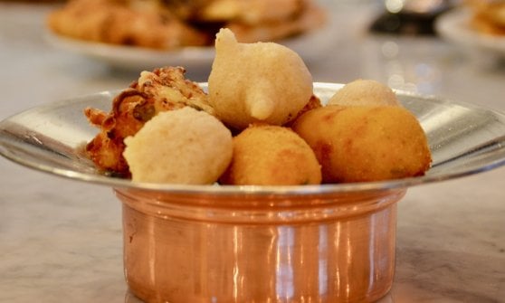 Il cuoppo di fritti napoletani