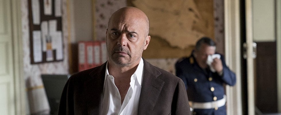 Il Campo Del Un Giallo Con Montalbano