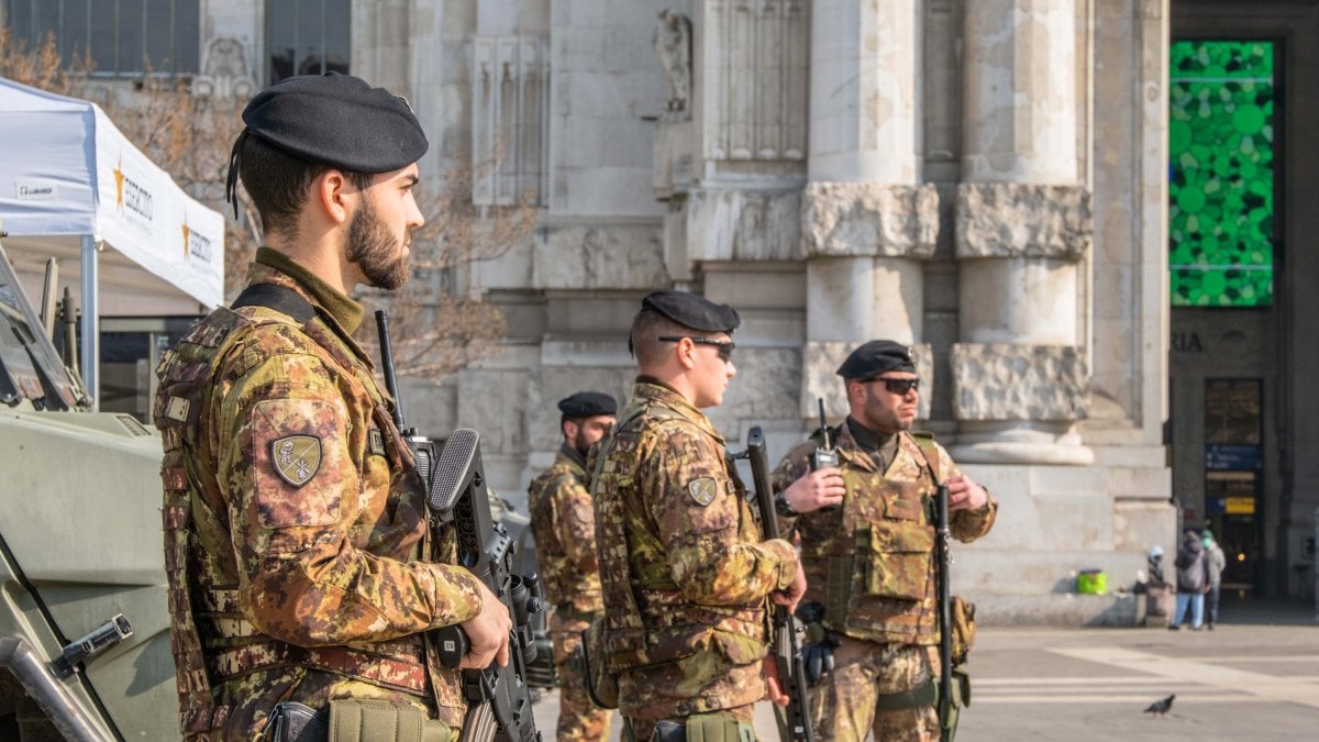 Le 10 Marine Militari Più Forti Al Mondo 2020
