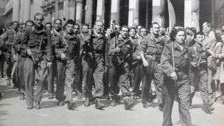 <a href="https://puntoitalia.online/speciali/cultura/partigiani-vite-di-resistenza-e-liberta/2017/02/27/news/venti_mesi_resistenza_liberazione_partigiani-158927568/">Quei venti mesi che cambiarono l'Italia: la Resistenza e la spinta verso la libert&agrave;</a>