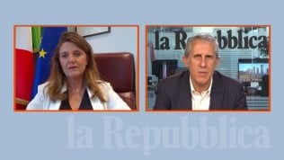 <a href="https://video.repubblica.it/economia-e-finanza/cassa-integrazione-la-sottosegretaria-puglisi-and-8220dalle-procedure-ai-nuovi-lavori-ecco-come-cambiera/362517/363071?">La sottosegretaria Puglisi: &ldquo;Dalle procedure ai nuovi lavori, la cassa integrazione cambier&agrave; cos&igrave;"</a> <em class="author"><br />di MARCO PATUCCHI</em>